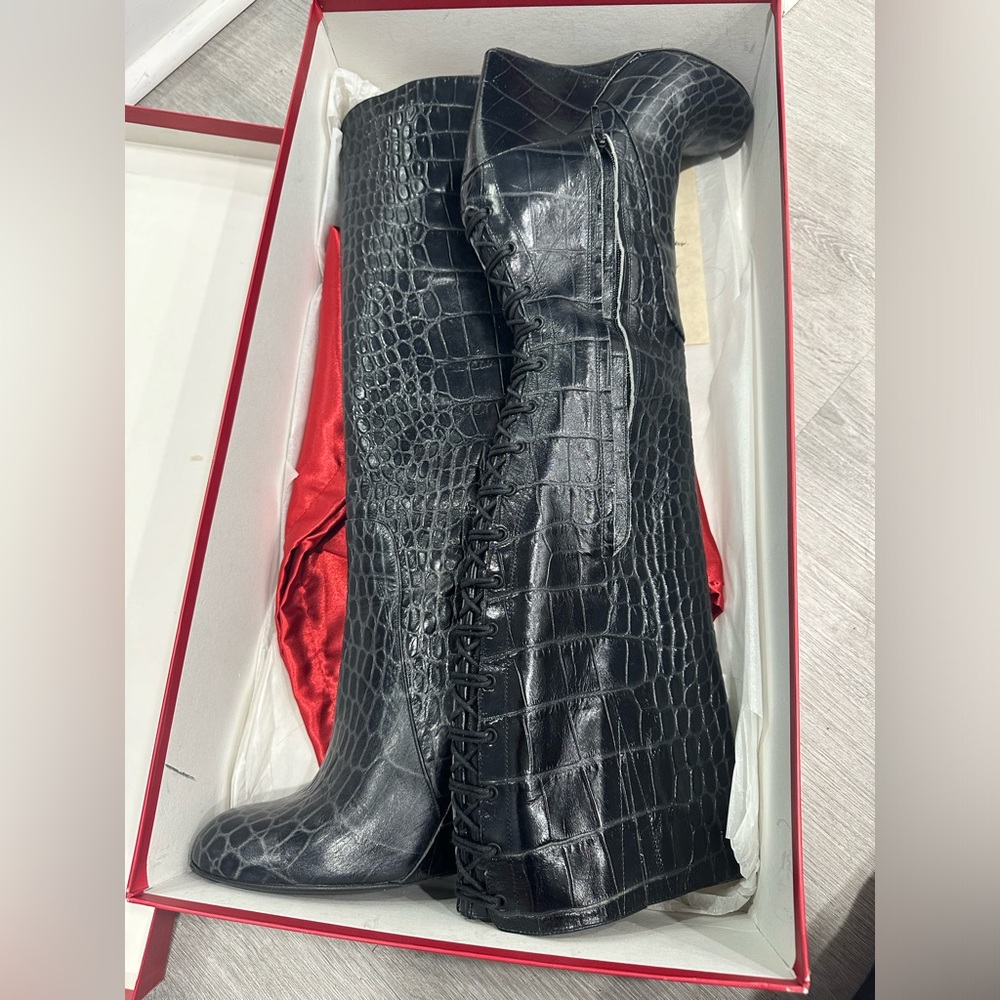 Vintage croc high boots